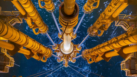 Measuring Liquid Commodities through Changing Markets